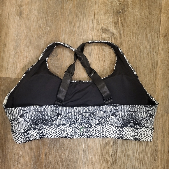 ZYIA Light n Tight Adjustable  Cobra Metallic Snakeskin Sports Bra Size XLarge - Picture 8 of 11